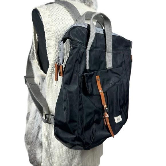 London Bag Company Black Backpack Nylon Front Pocket Buckle Zipper Close - Picture 2 of 15